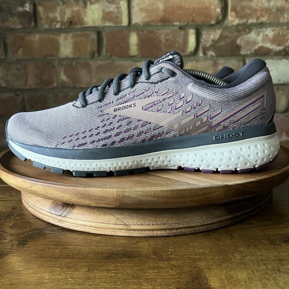 Brooks Ghost 13 Neutral Balance Cushion Purple Running Shoes Sneakers Women's 9